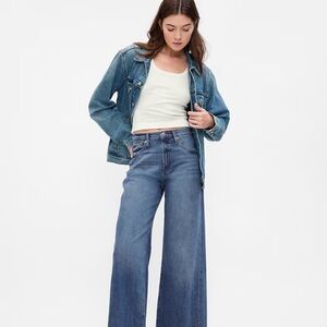 High Rise Wide-Leg Jeans